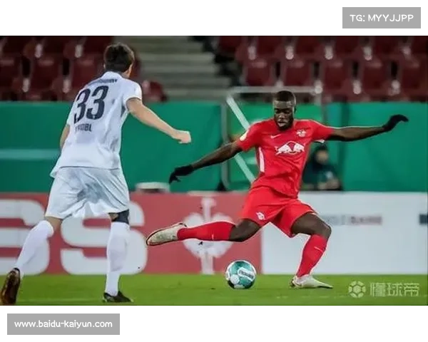 巴萨冬窗引援聚焦防线核心左中卫成球队提升竞争力关键